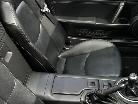 2.0i Sport Tech Roadster 2dr Petrol Manual Euro 5 (160 ps)