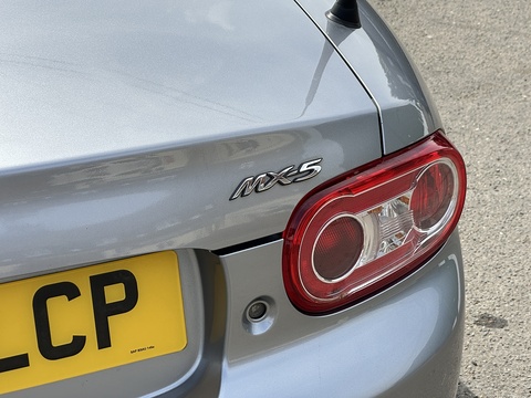 2.0i Sport Tech Roadster 2dr Petrol Manual Euro 5 (160 ps)