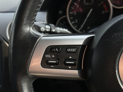 2.0i Sport Tech Convertible 2dr Petrol Manual Euro 4 (160 ps)