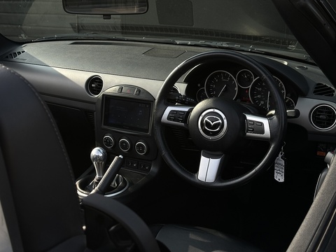 2.0i Sport Tech Convertible 2dr Petrol Manual Euro 4 (160 ps)