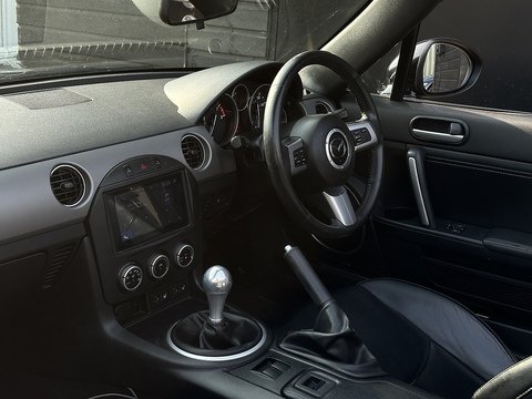 2.0i Sport Tech Convertible 2dr Petrol Manual Euro 4 (160 ps)