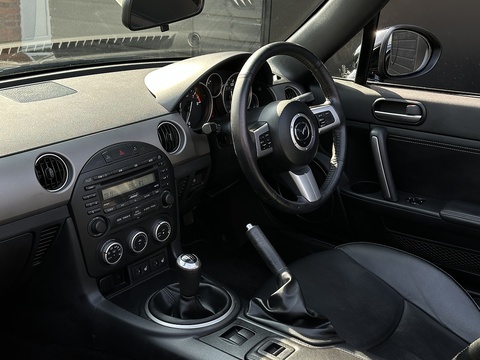 2.0i Sport Tech Roadster 2dr Petrol Manual Euro 5 (160 ps)