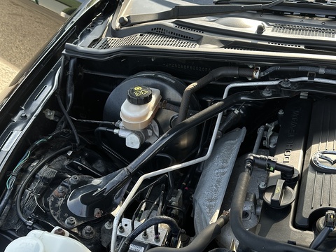 2.0i Sport Tech Roadster 2dr Petrol Manual Euro 5 (160 ps)