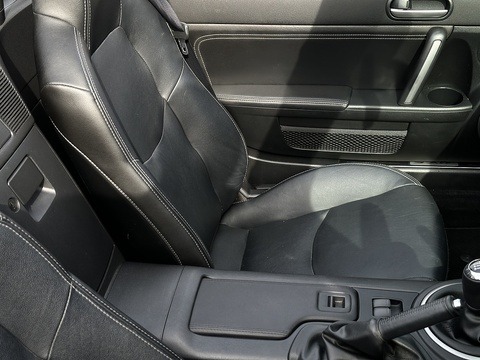 2.0i Sport Tech Roadster 2dr Petrol Manual Euro 5 (160 ps)