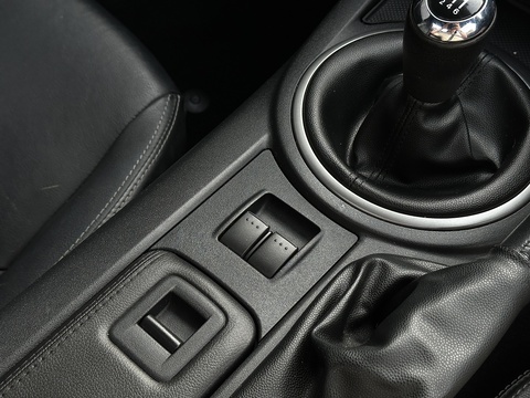 2.0i Sport Tech Roadster 2dr Petrol Manual Euro 5 (160 ps)