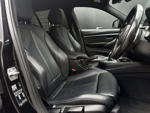2.0 320d M Sport Shadow Edition Touring 5dr Diesel Auto Euro 6 (s/s) (190 ps)