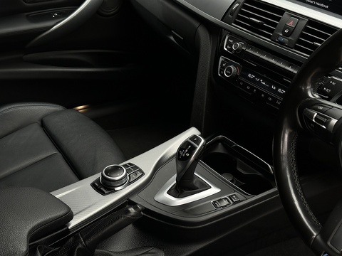 2.0 320d M Sport Shadow Edition Touring 5dr Diesel Auto Euro 6 (s/s) (190 ps)