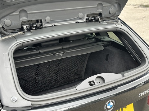 2.0 320d M Sport Shadow Edition Touring 5dr Diesel Auto Euro 6 (s/s) (190 ps)