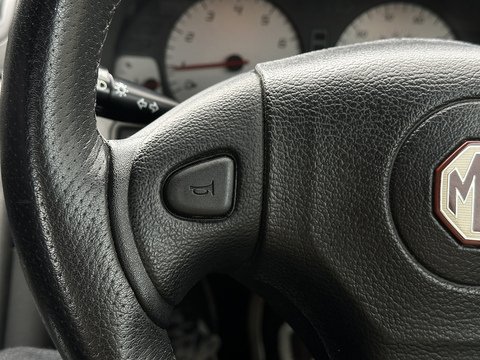 Convertible 1.8 Manual Petrol