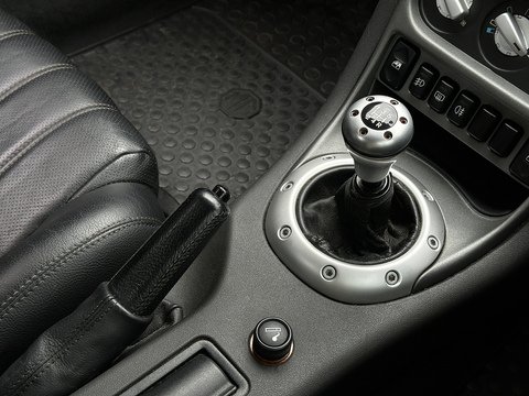 Convertible 1.8 Manual Petrol