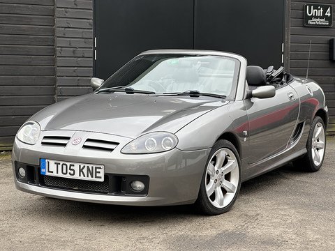 Convertible 1.8 Manual Petrol