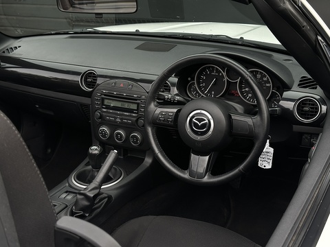 1.8i SE Roadster 2dr Petrol Manual Euro 5 (126 ps)