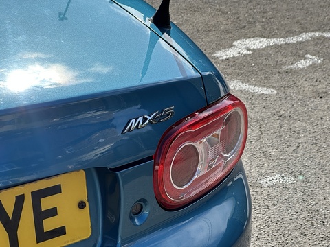 2.0i Sport Graphite Roadster 2dr Petrol Manual Euro 5 (160 ps)