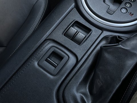 2.0i Roadster 2dr Petrol Powershift Euro 4 (160 ps)