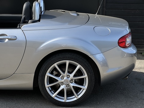 2.0i Sport Tech Convertible 2dr Petrol Manual Euro 4 (160 ps)