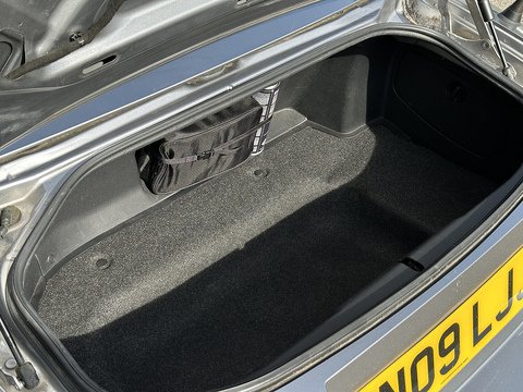 2.0i Sport Tech Convertible 2dr Petrol Manual Euro 4 (160 ps)