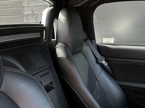 2.0i Sport Tech Convertible 2dr Petrol Manual Euro 4 (160 ps)