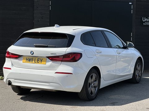 1.5 118i SE Hatchback 5dr Petrol DCT Euro 6 (s/s) (140 ps)