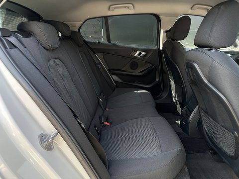 1.5 118i SE Hatchback 5dr Petrol DCT Euro 6 (s/s) (140 ps)