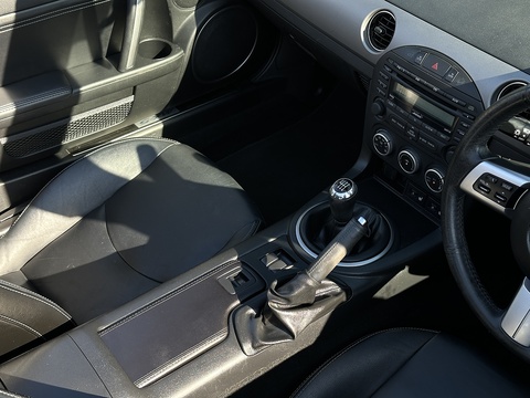 2.0i Sport Tech Convertible 2dr Petrol Manual Euro 4 (160 ps)