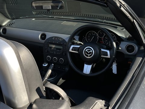 2.0i Sport Tech Convertible 2dr Petrol Manual Euro 4 (160 ps)