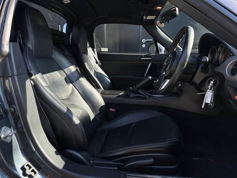 2.0i Sport Tech Convertible 2dr Petrol Manual Euro 4 (160 ps)