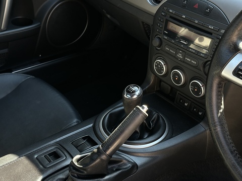 2.0i Sport Tech Convertible 2dr Petrol Manual Euro 4 (160 ps)