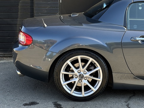 2.0i Sport Tech Convertible 2dr Petrol Manual Euro 4 (160 ps)