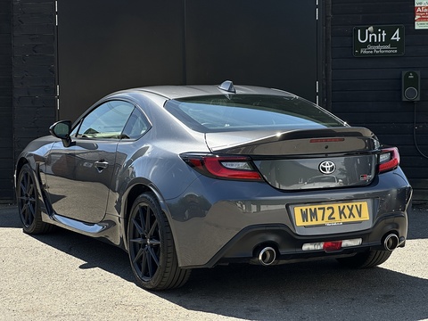 2.4 Boxer D-4S Coupe 2dr Petrol Manual Euro 6 (234 ps)