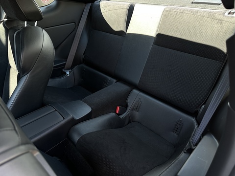 2.4 Boxer D-4S Coupe 2dr Petrol Manual Euro 6 (234 ps)