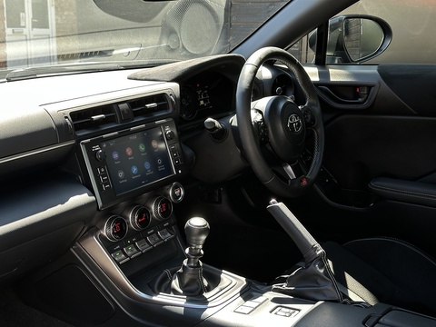 2.4 Boxer D-4S Coupe 2dr Petrol Manual Euro 6 (234 ps)