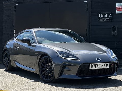 2.4 Boxer D-4S Coupe 2dr Petrol Manual Euro 6 (234 ps)