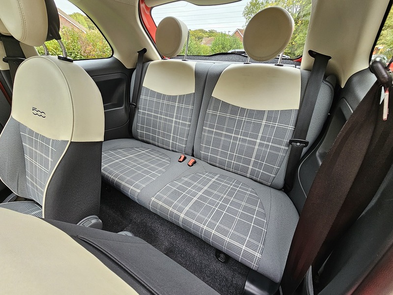 Fiat 500 Lounge - U1323