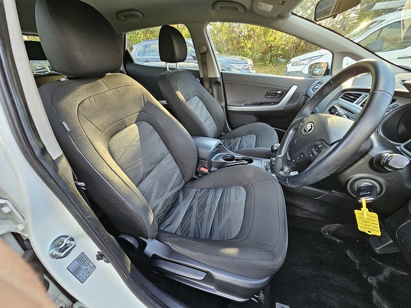 Kia Ceed SR7 - U1340