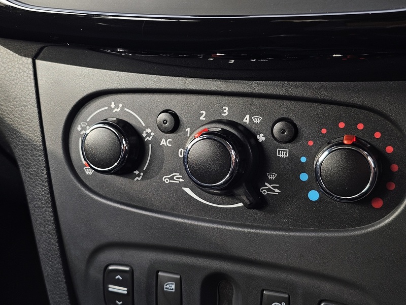 Dacia Sandero dCi Midnight - U1345