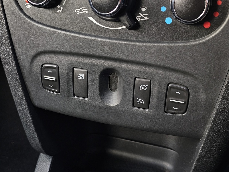 Dacia Sandero dCi Midnight - U1345