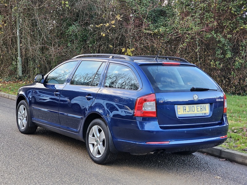 Skoda Octavia TSI Elegance - U1354