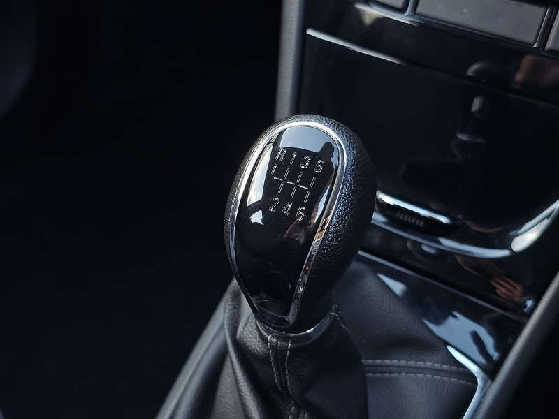 Vauxhall Mokka X i Turbo ecoTEC Design Nav - U1359