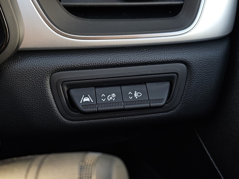 Renault Captur E-TECH techno - U1362