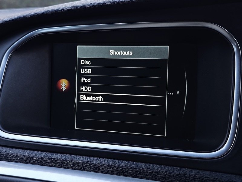 Volvo V40 D2 SE Lux - U1380