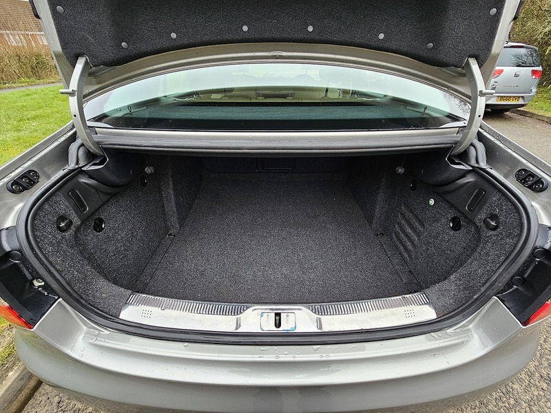 Skoda Superb TDI Elegance - U1381