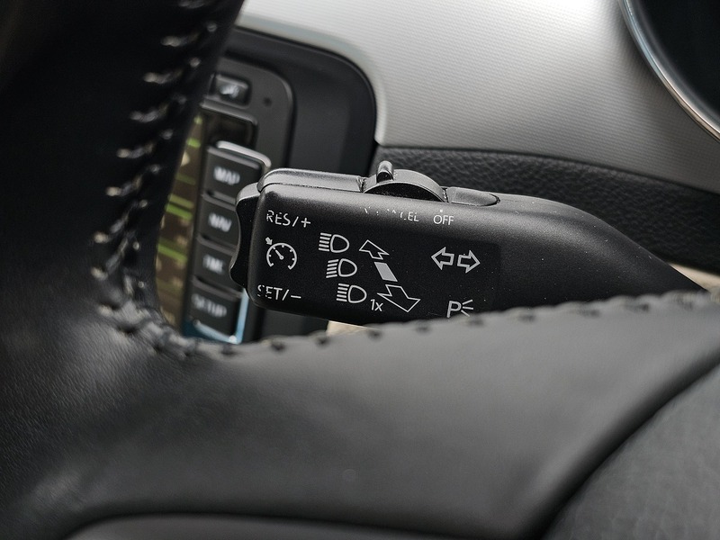 Skoda Superb TDI Elegance - U1381