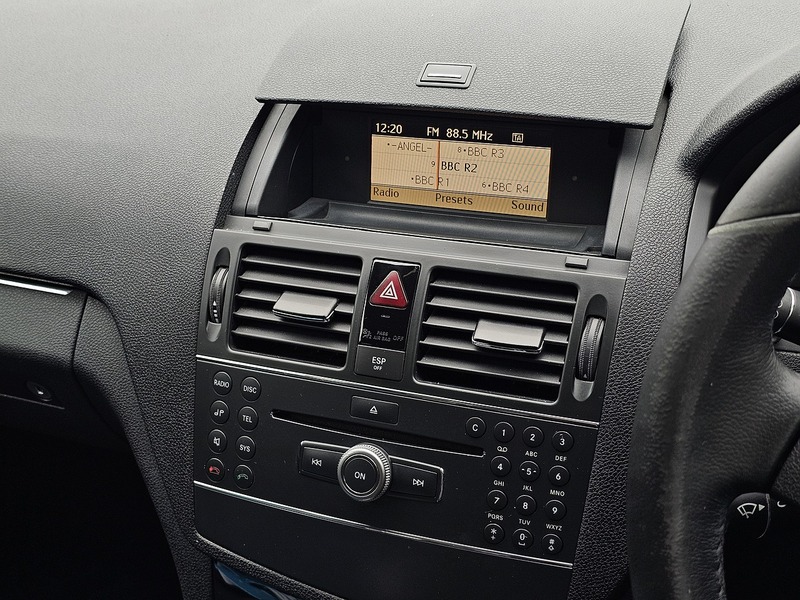 Mercedes-Benz C Class C180K SE - U1390