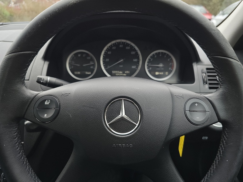 Mercedes-Benz C Class C180K SE - U1390