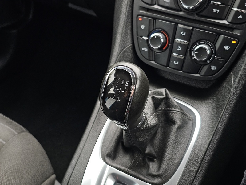 Vauxhall Meriva i Life - U1399