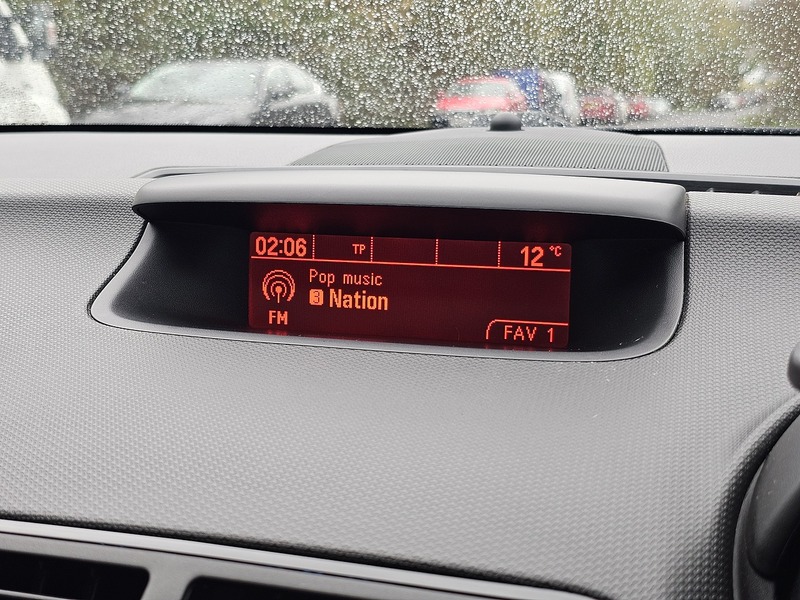 Vauxhall Meriva i Life - U1399