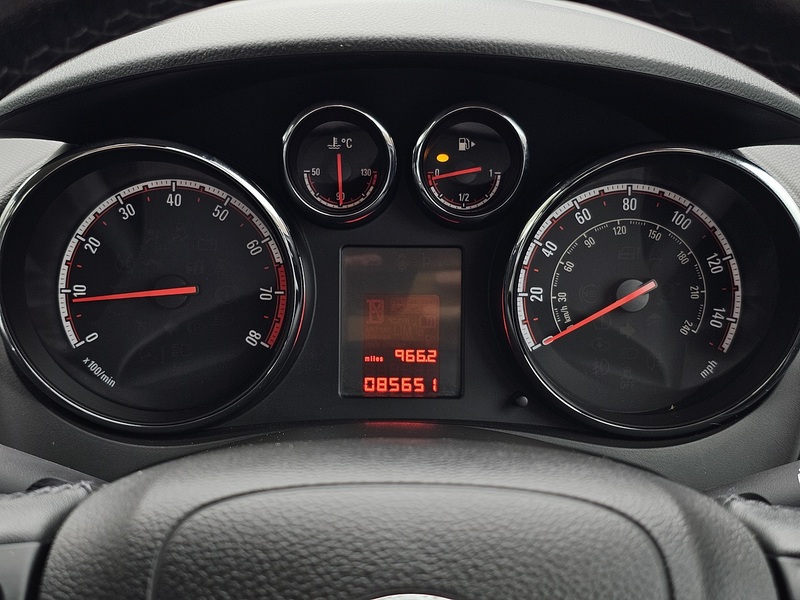 Vauxhall Meriva i Life - U1399