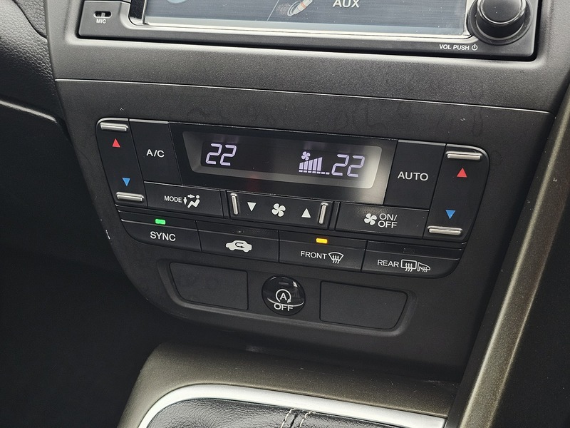 Honda Civic i-VTEC ES-T - U1425