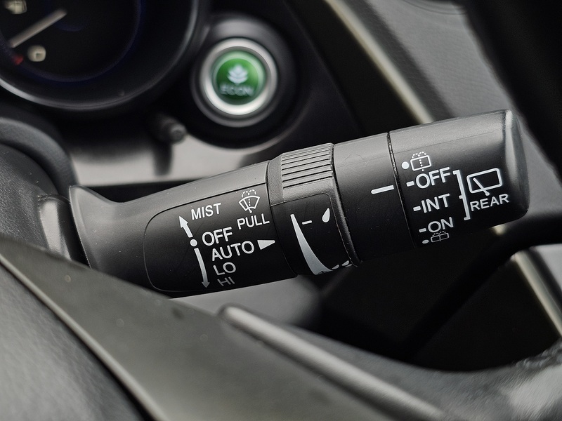 Honda Civic i-VTEC ES-T - U1425