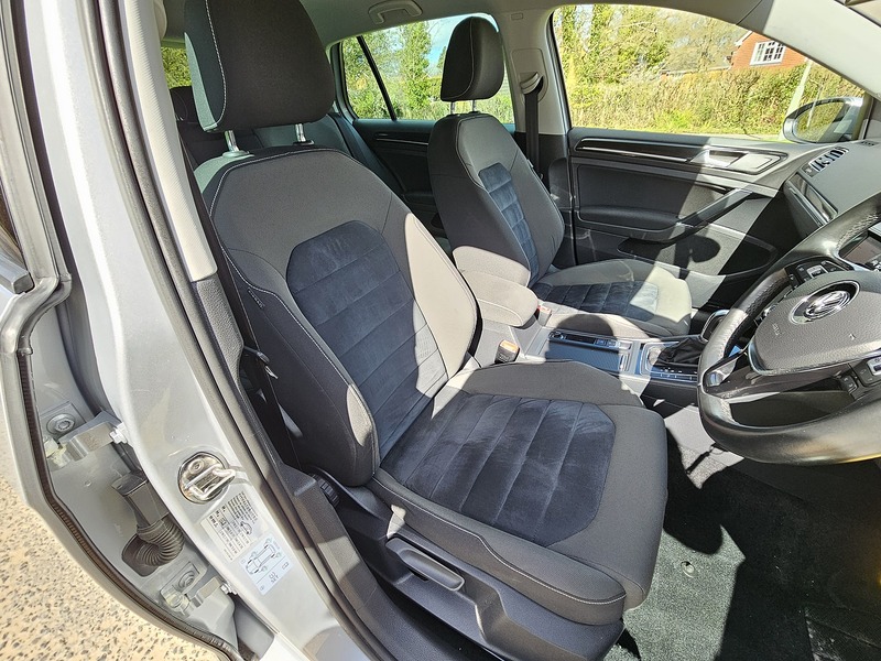 Volkswagen Golf TSI BlueMotion Tech GT - U1449